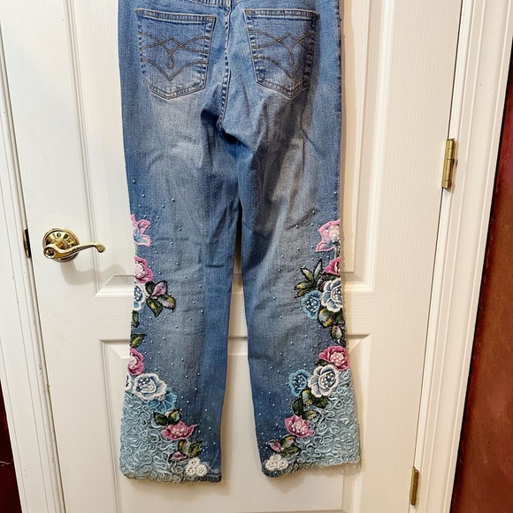 Sassy Thai Embellished Jeans with Ribbon & Beads - Picture 4 of 5